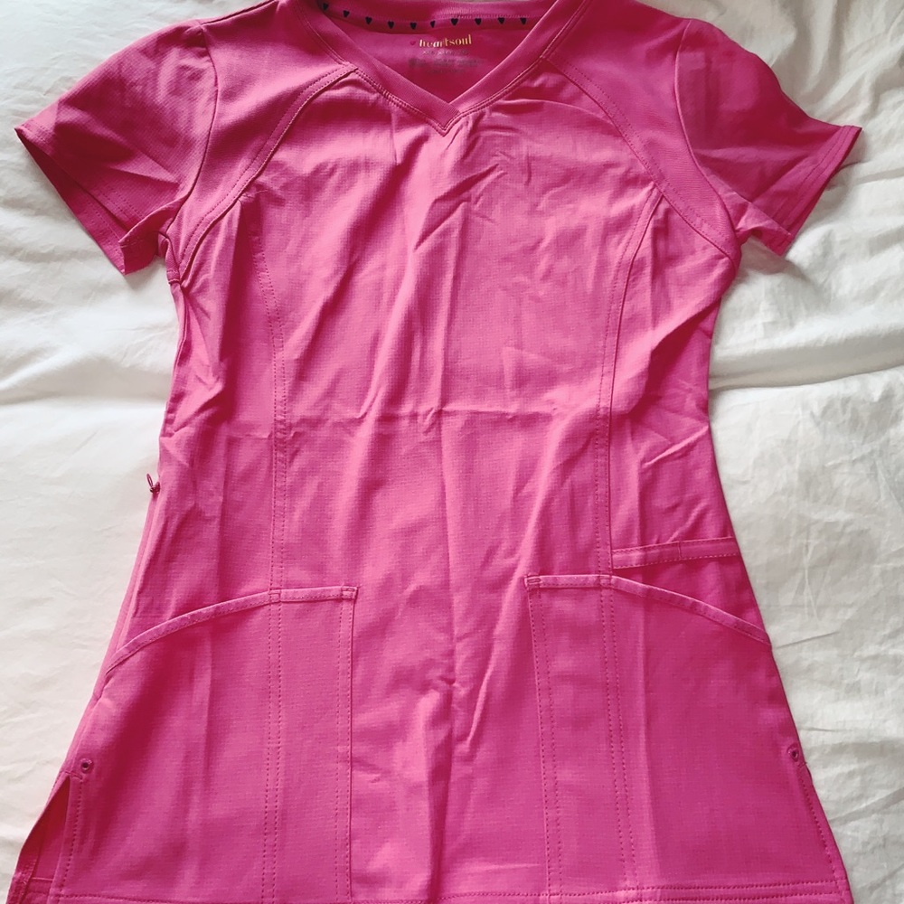 Heart soul scrub top